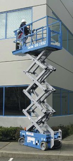 SCHAARLIFT ELEKTRISCH 8M GENIE